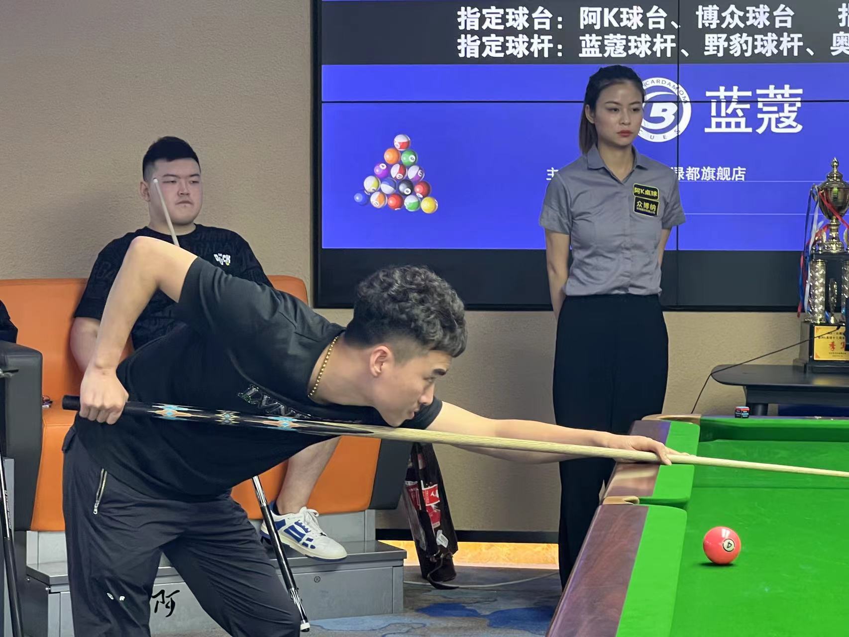 现斩获冠军 现斩获冠军