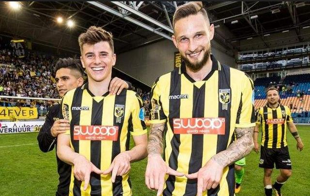 与成长买单 与成长买单